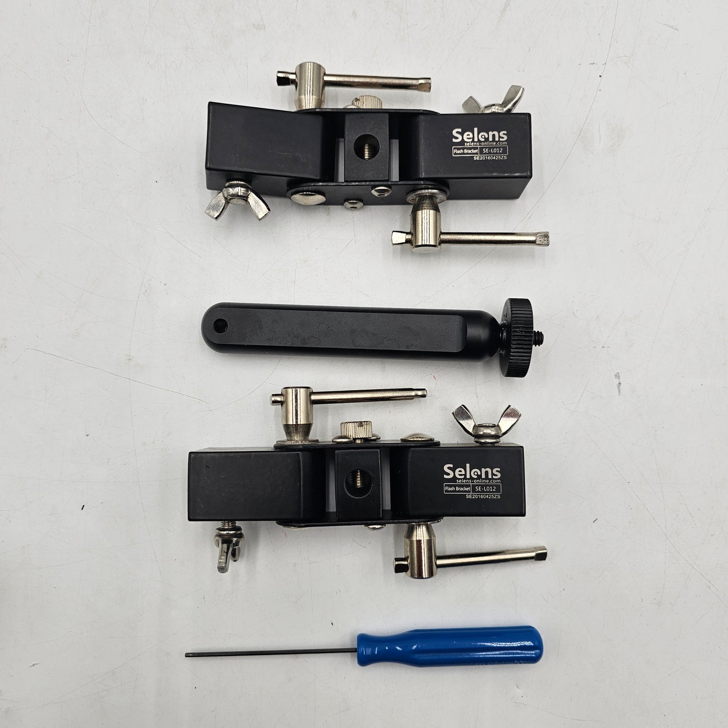 Anthem One AONEBLKFULL LED Light with Anthem Power Plus AC DC