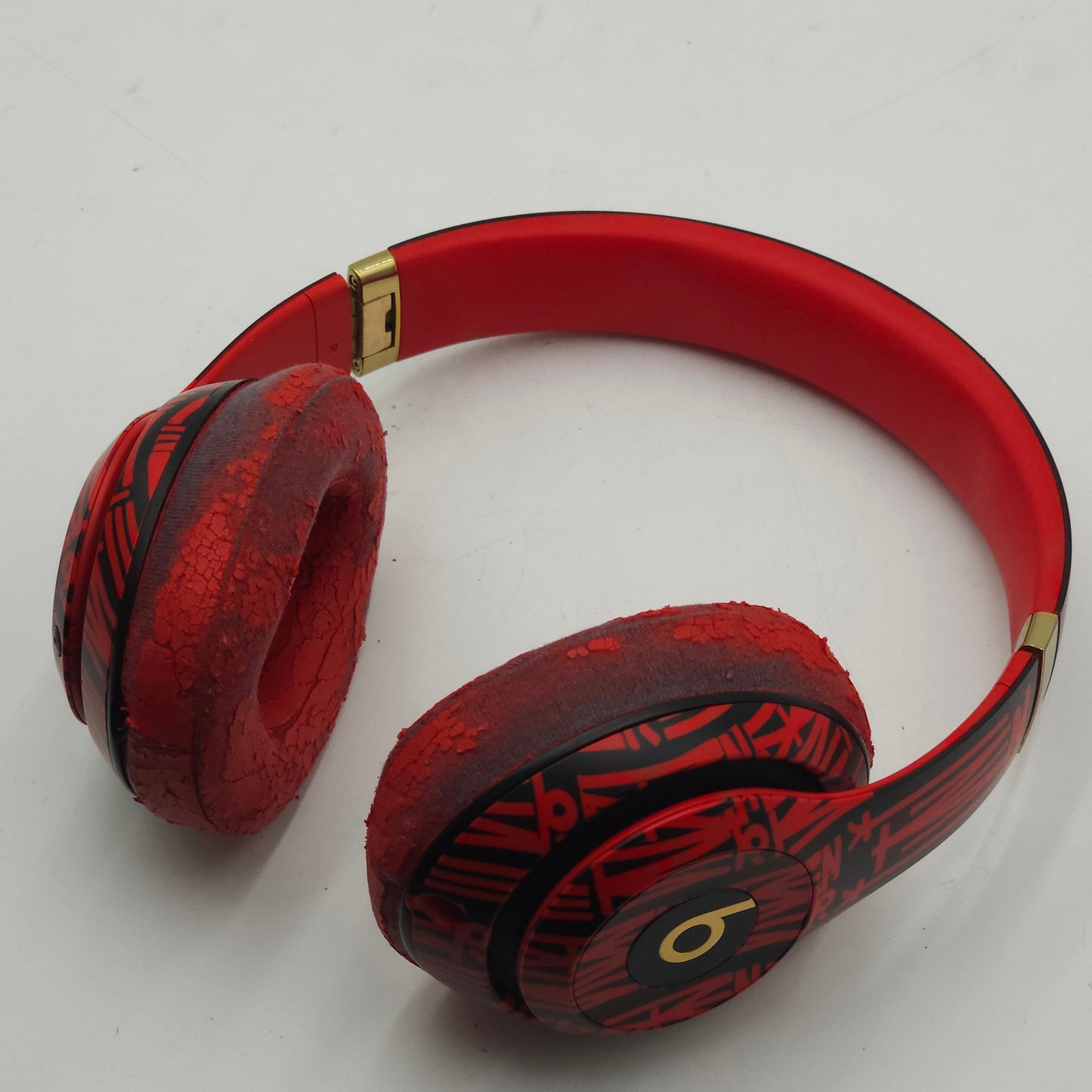 Beats Studio 3 Wireless Noise Cancelling Headphones DJ Khaled Custom Edition