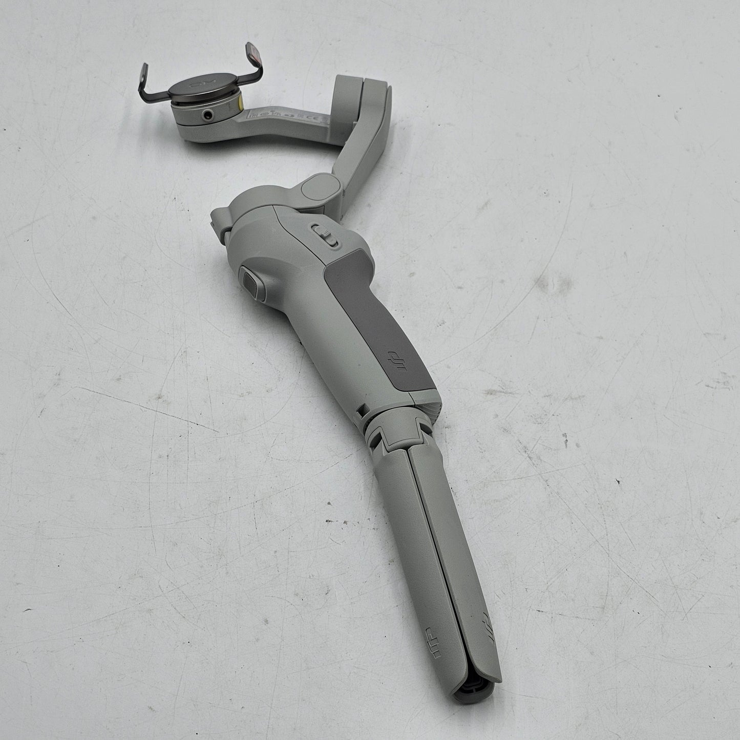 DJI Osmo Mobile SE Gimbal OK200