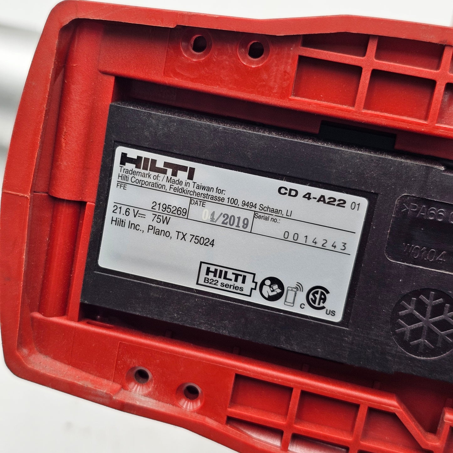 HILTI CD4-A22 CAULK GUN