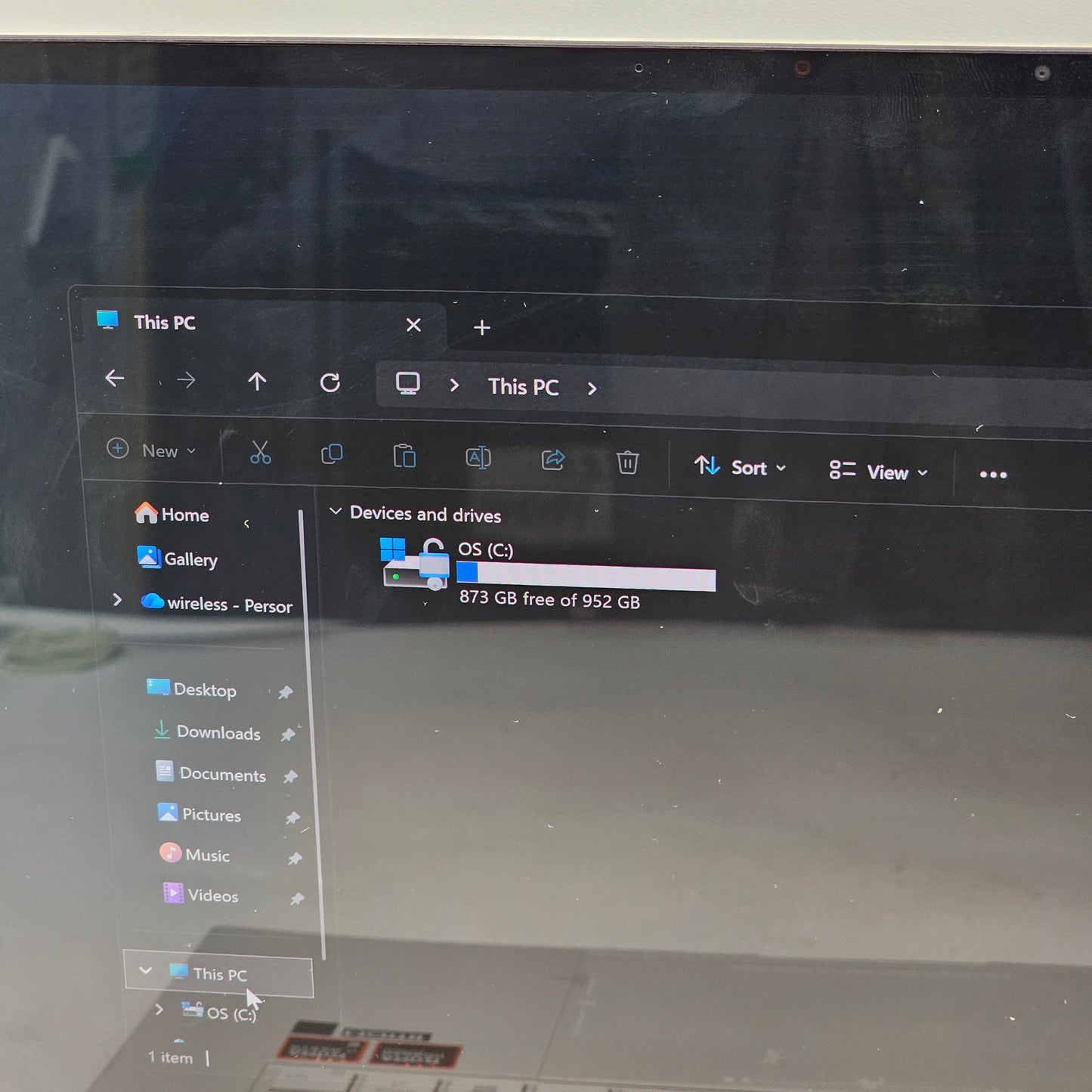 Asus Zenbook S 16 UM5606W 16" Ryzen AI 9 365 2.0GHz 24GB RAM 1TB SSD Radeon 880M