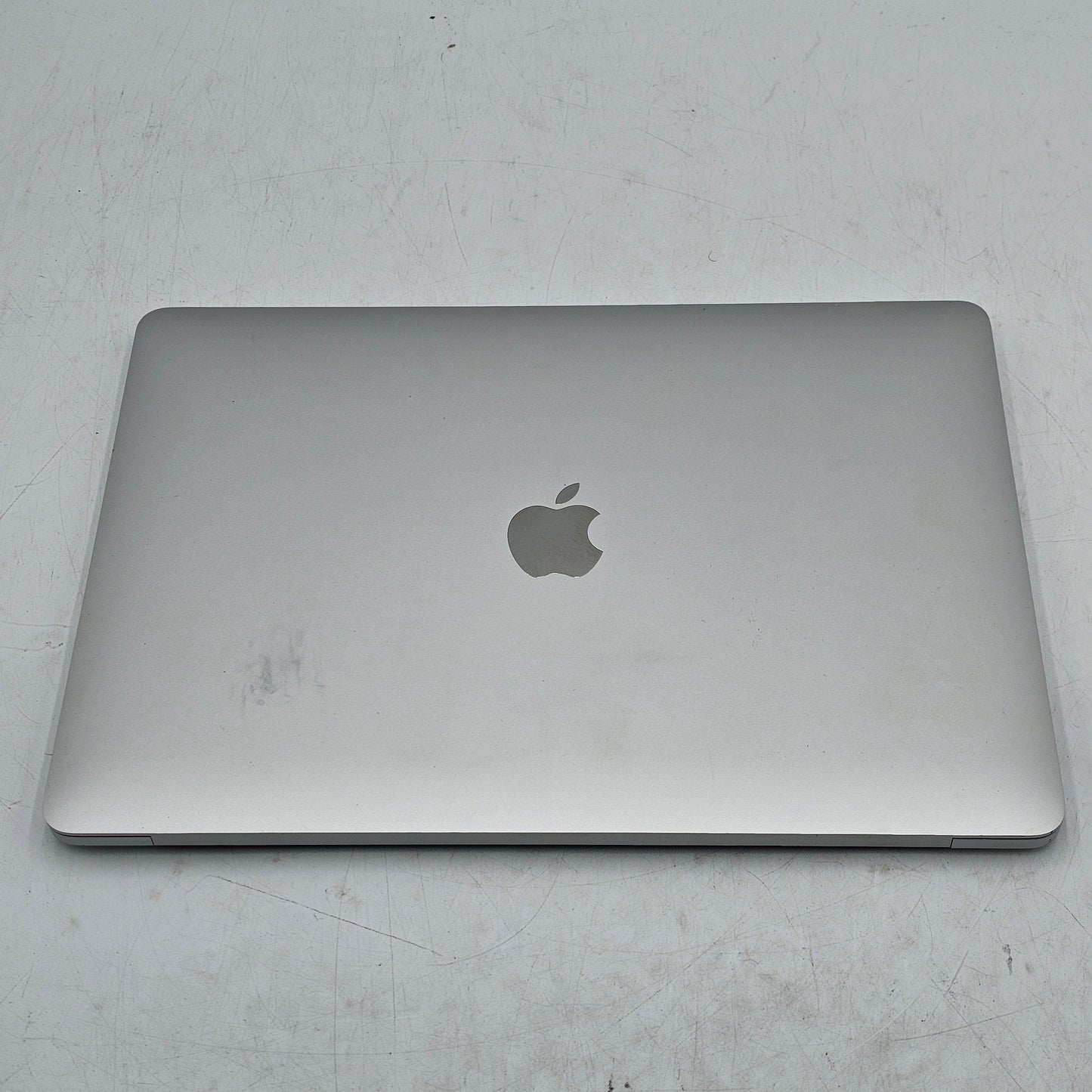 2022 Apple MacBook Pro 13.3" M2 10 Core 3.5GHz 8GB RAM 256GB SSD A2336