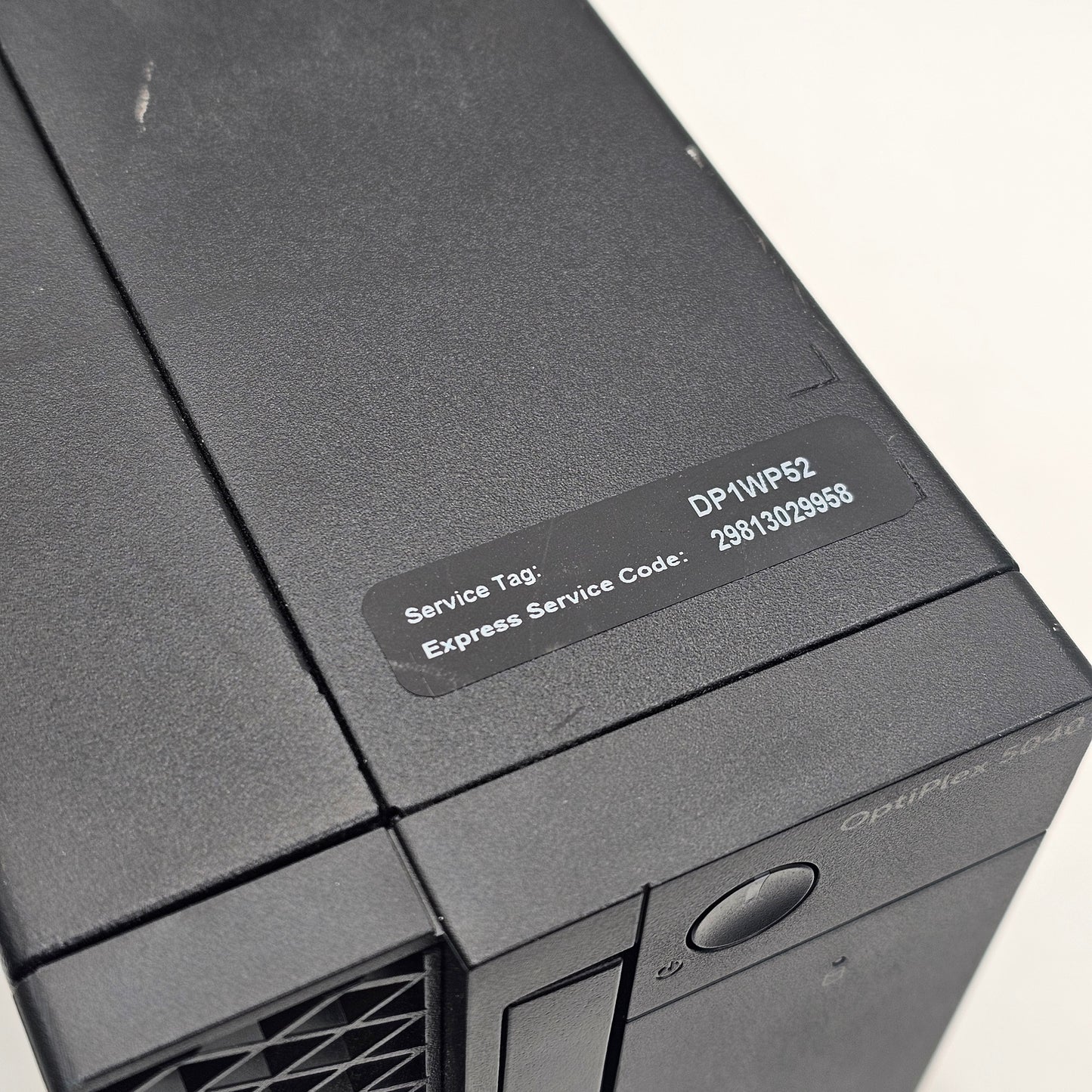 Dell Optiplex 5040 D14U-001 i5-8250U 2.30GHz 8GB RAM 512GB SSD