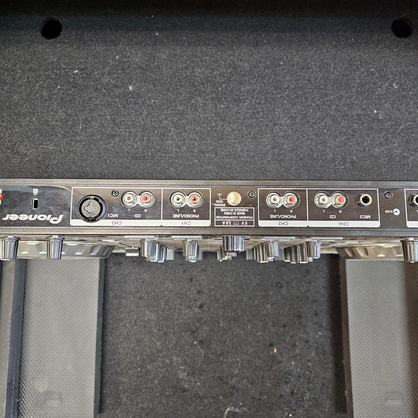 Pioneer DJ DDJ-SX 4-Channel DJ Controller with Hard Case