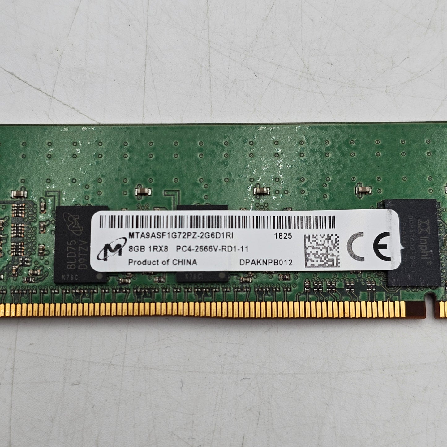 Micron MTA9ASF1G72PZ-2G6D1 825 8GB (1x8GB) RAM DDR4 2666MHz