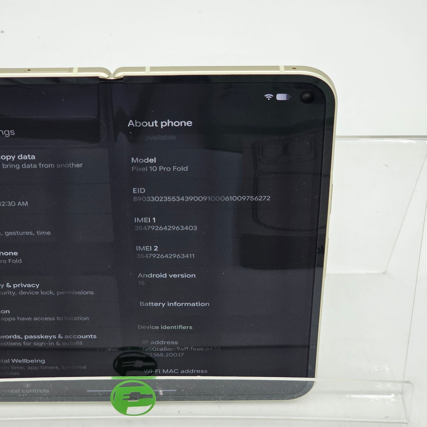Unlocked Google Pixel 10 Pro Fold 256GB Green GA10092