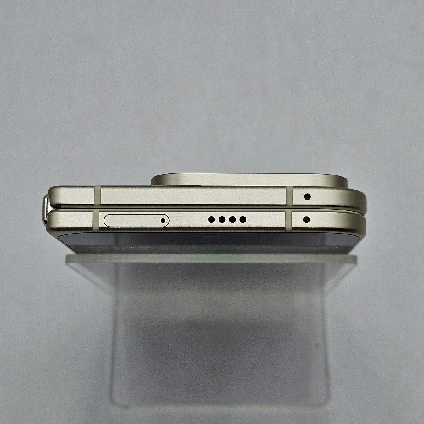 Unlocked Google Pixel 10 Pro Fold 256GB Green GA10092