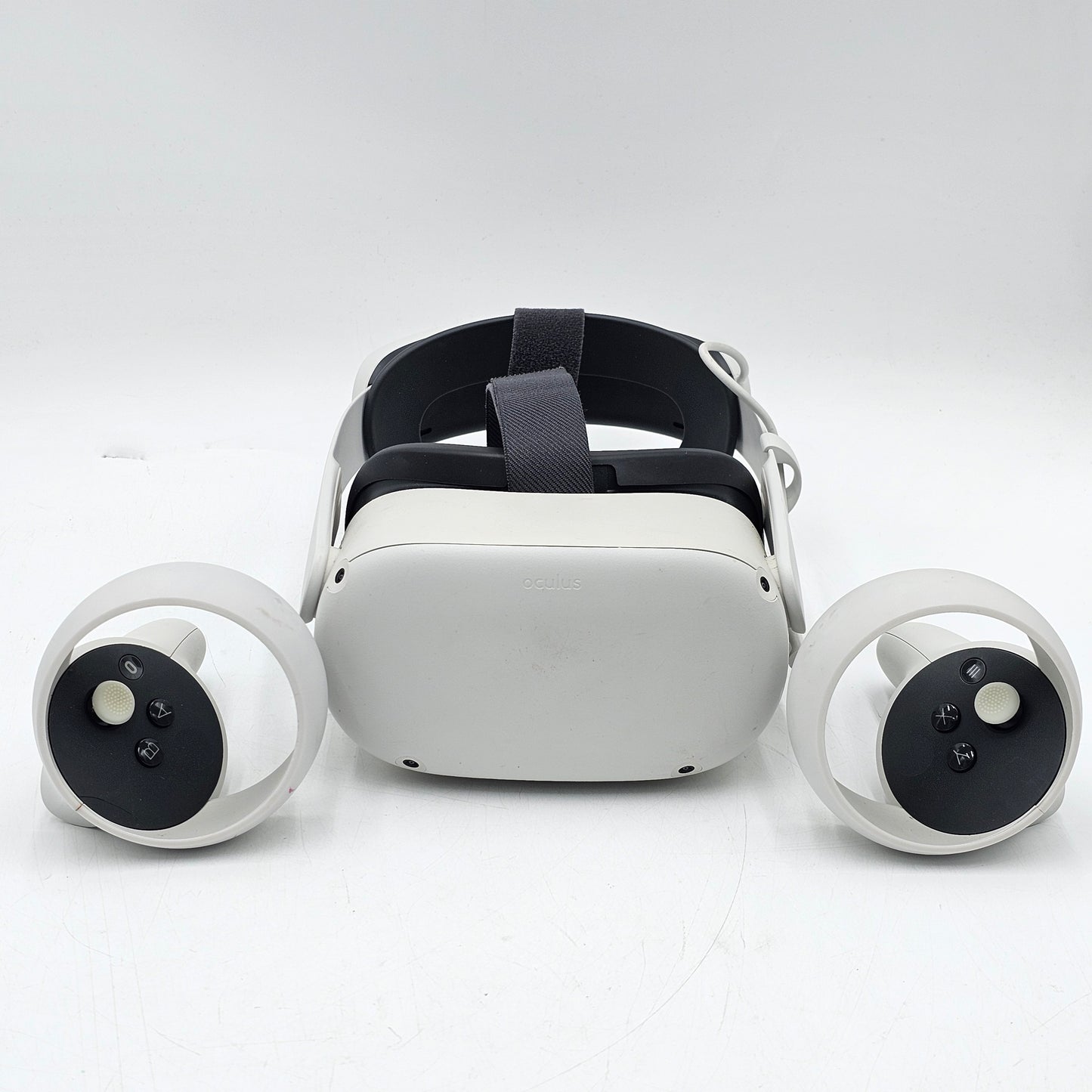 Meta Quest 2 128GB Standalone All-in-One VR Headset KW49CM