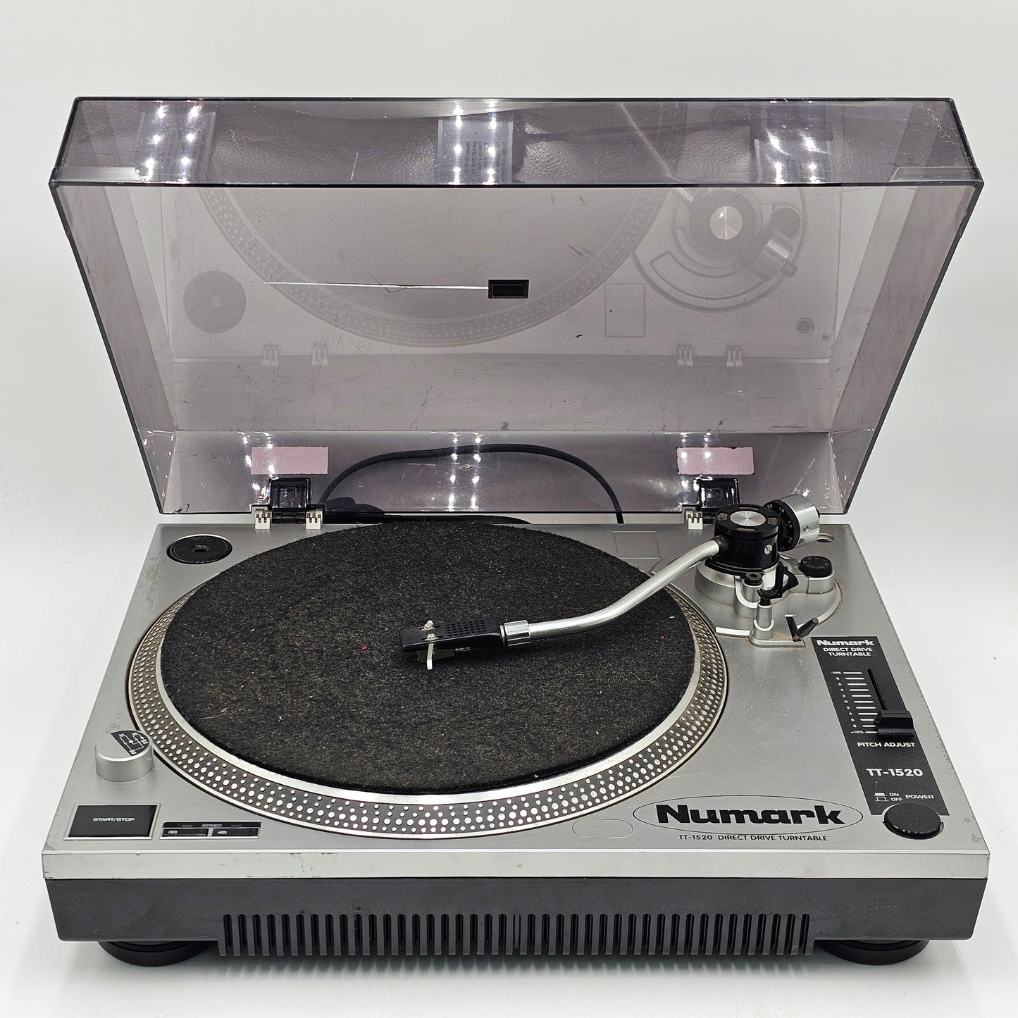 Numark TT-1520 Turntable