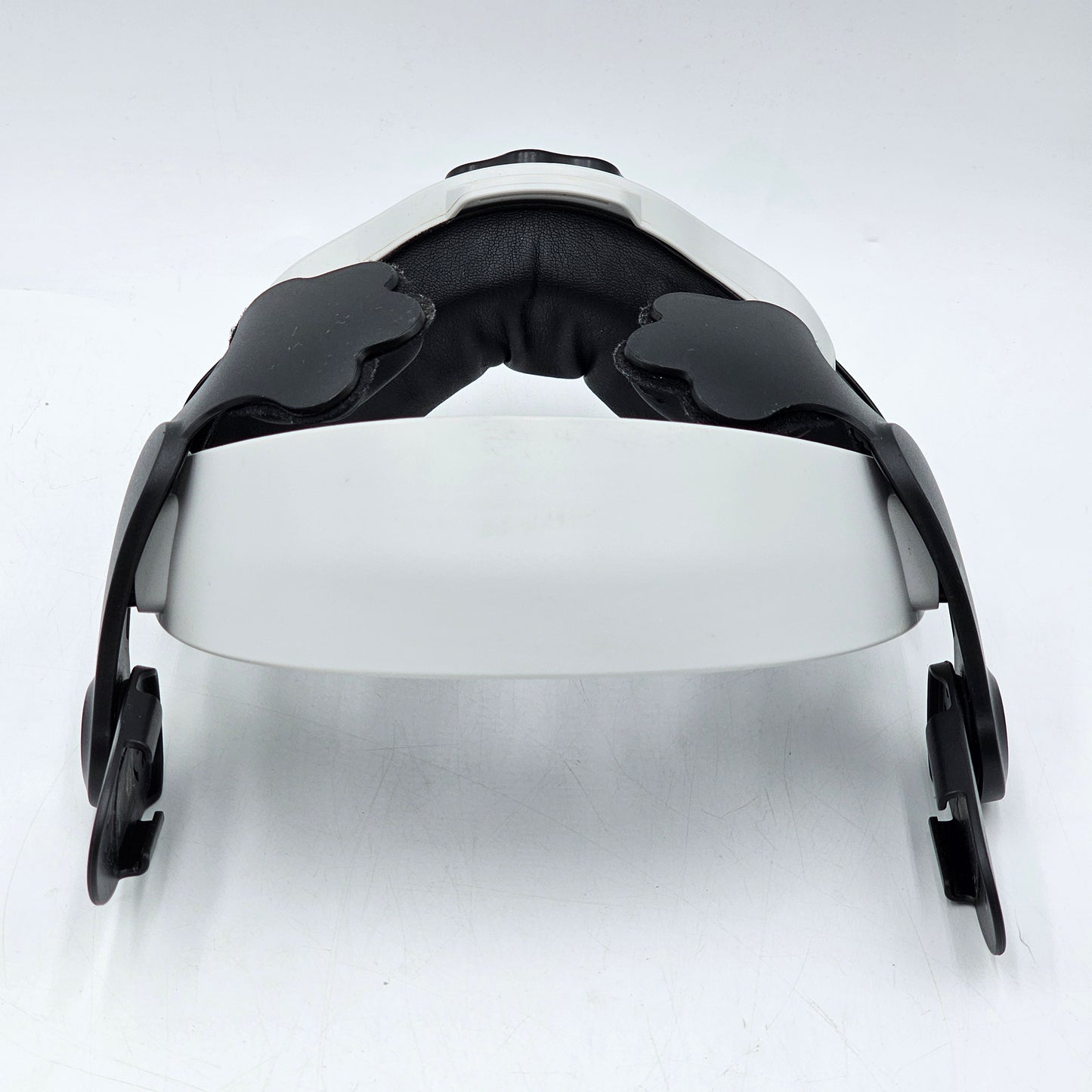 Meta Quest 2 128GB Standalone All-in-One VR Headset KW49CM