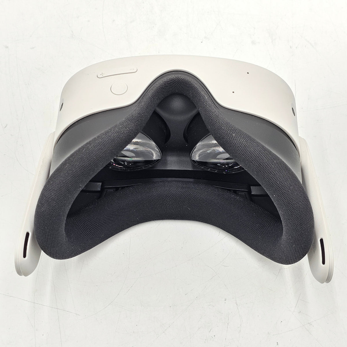 Meta Quest 3S 128GB Standalone All-in-One VR Headset Only P97