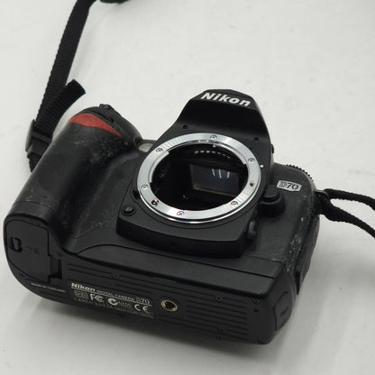 Nikon D70 6.1MP Digital SLR Camera Body Only