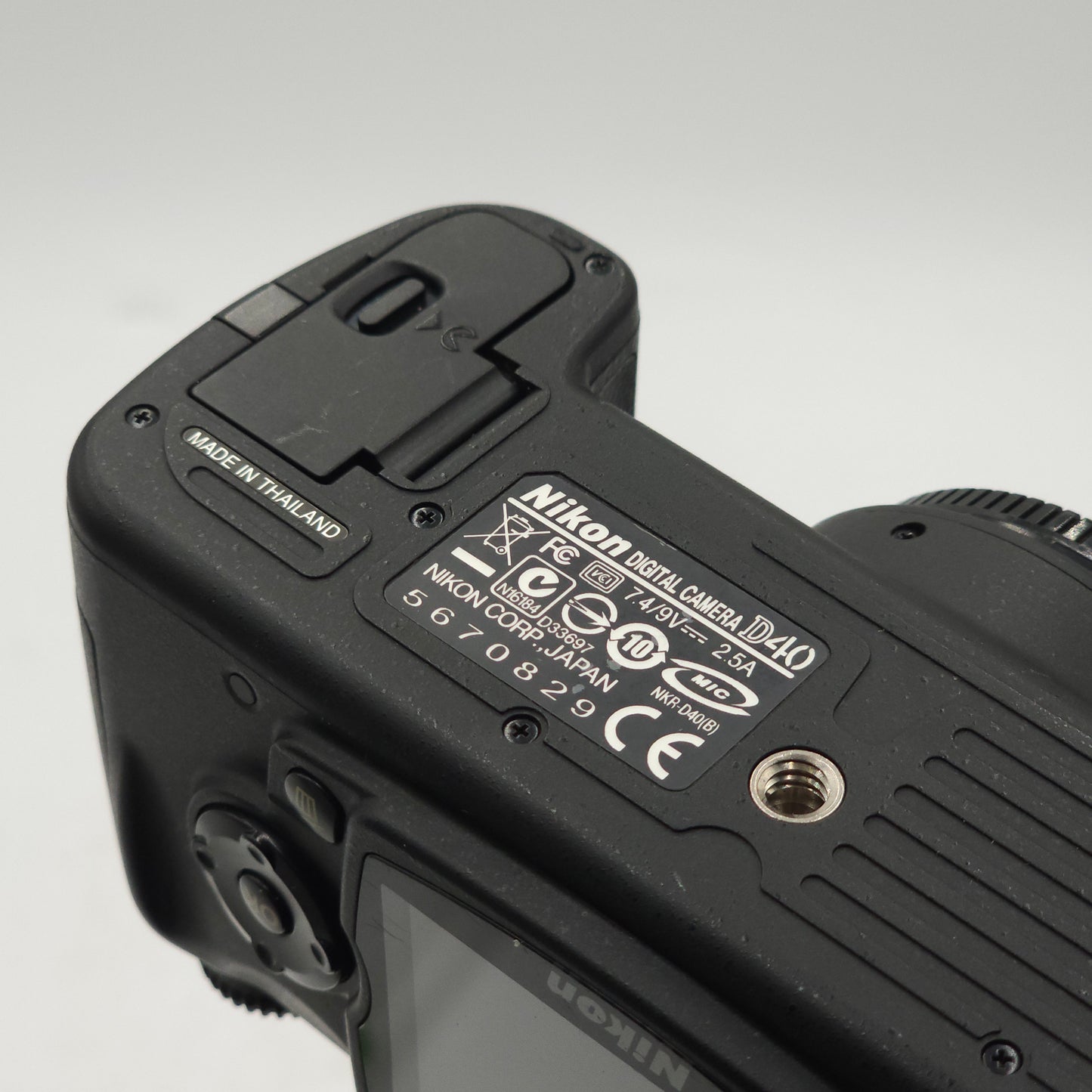 Nikon D40 6.1MP Digital Camera